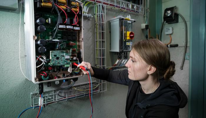 Installatore/trice elettricista AFC