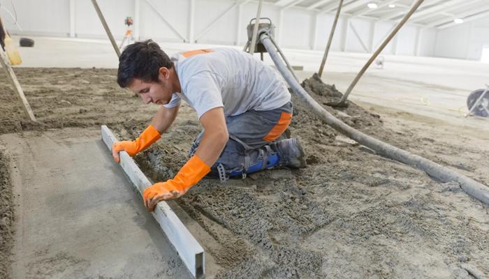 Addetto/a alla costruzione di sottofondi e pavimenti industriali CFP