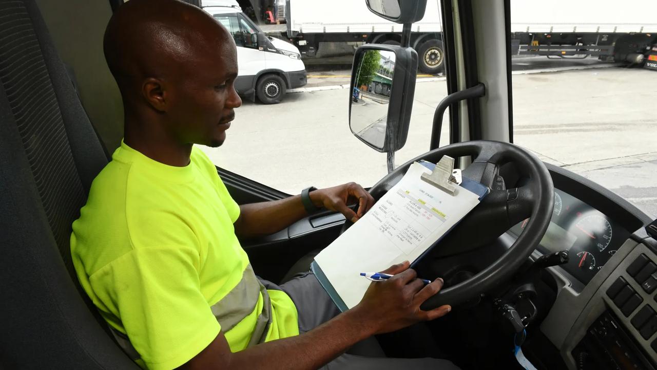 Conducteur vehic-ZC-025.jpg